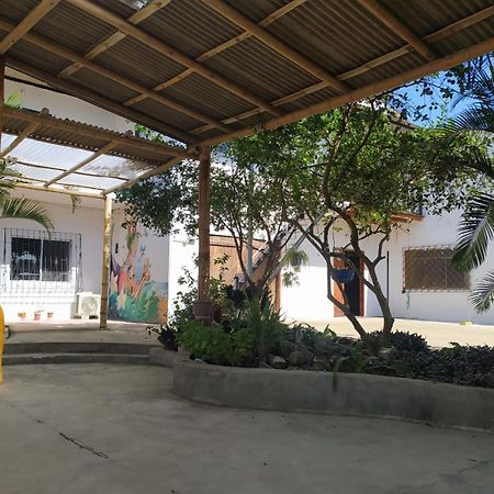 Hosteria Del Puerto Puerto López Dış mekan fotoğraf